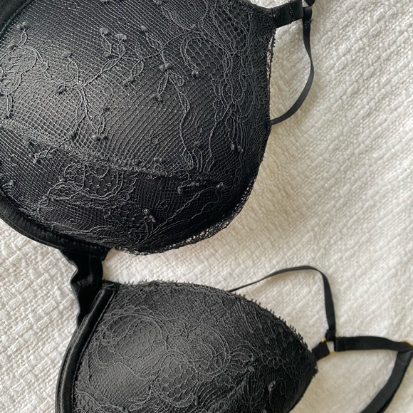 Victoria’s Secret bra - 34C - Picture 7 of 7